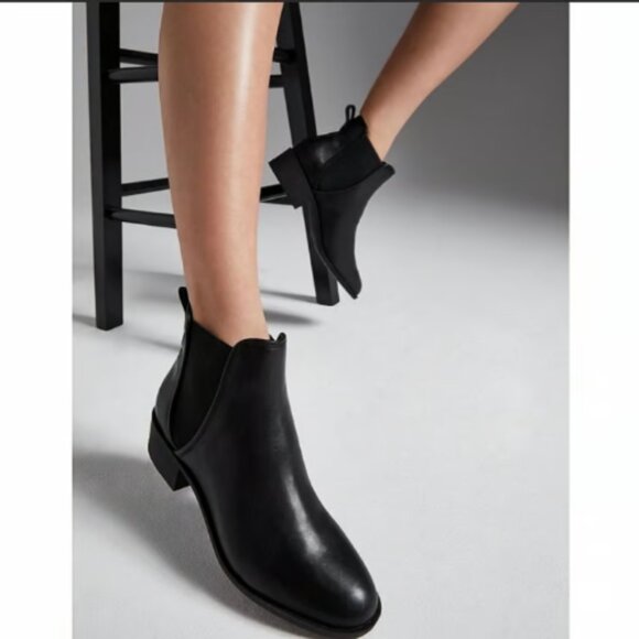 Steve Madden Dover Chelsea Ankle Boot Black Size 7.5 - Picture 2 of 13